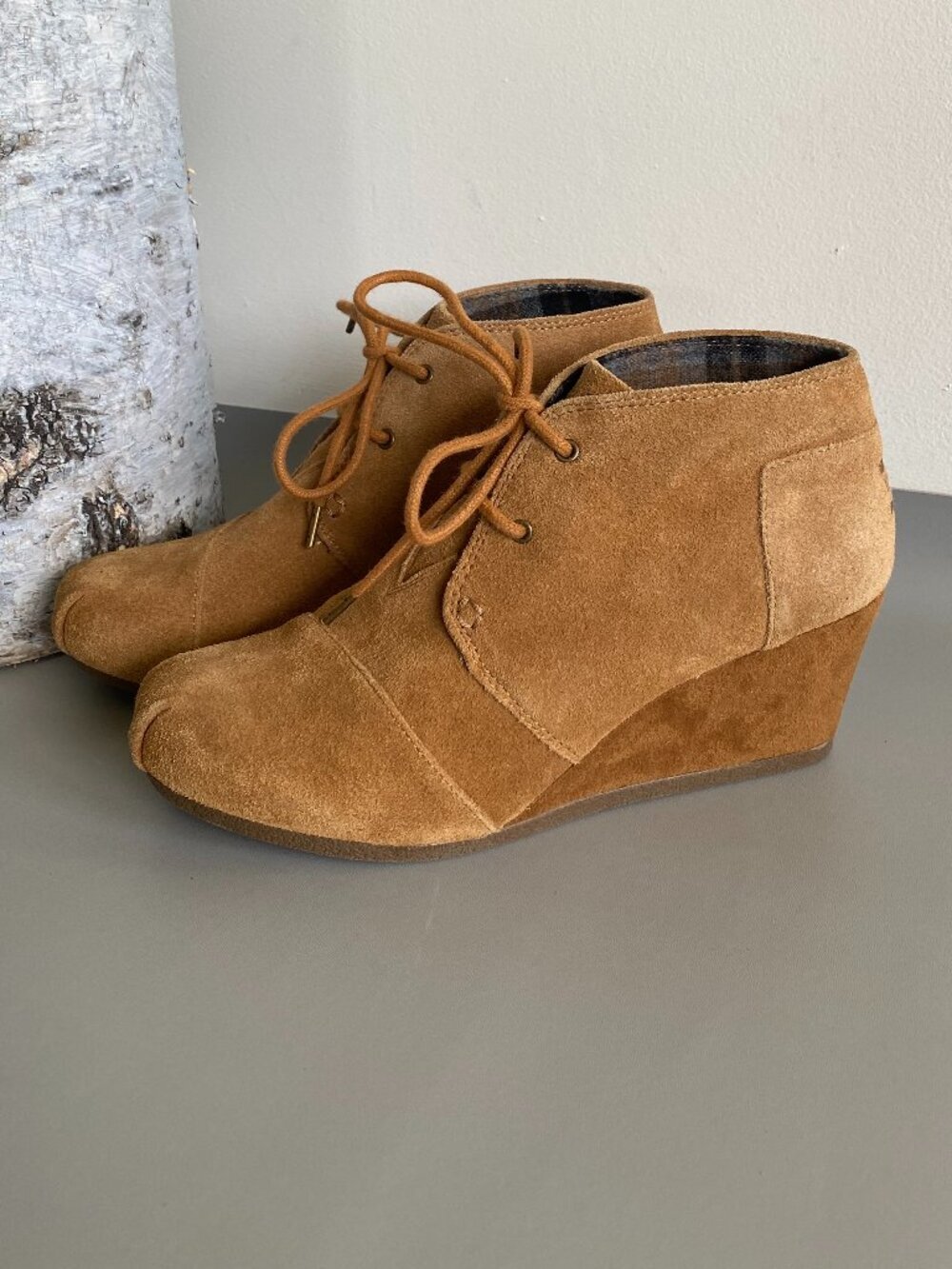 BOBS from Skechers High Notes Suede Wedge Ankle Booties Chestnut Women Size 8.5